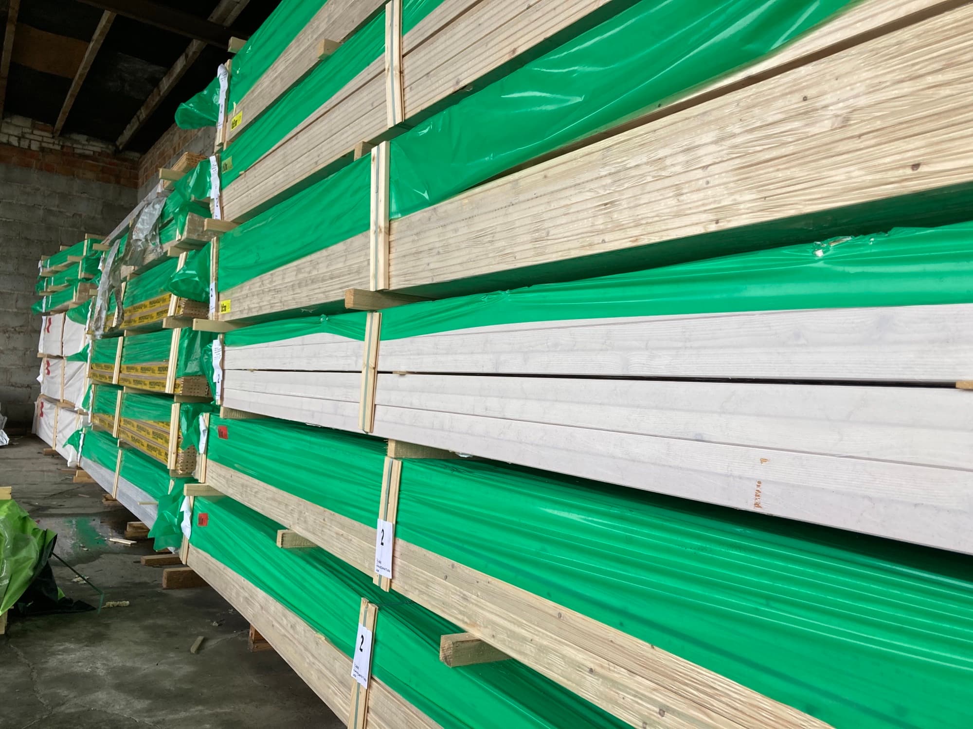 Elewacje drewniane, podbitki, lamele